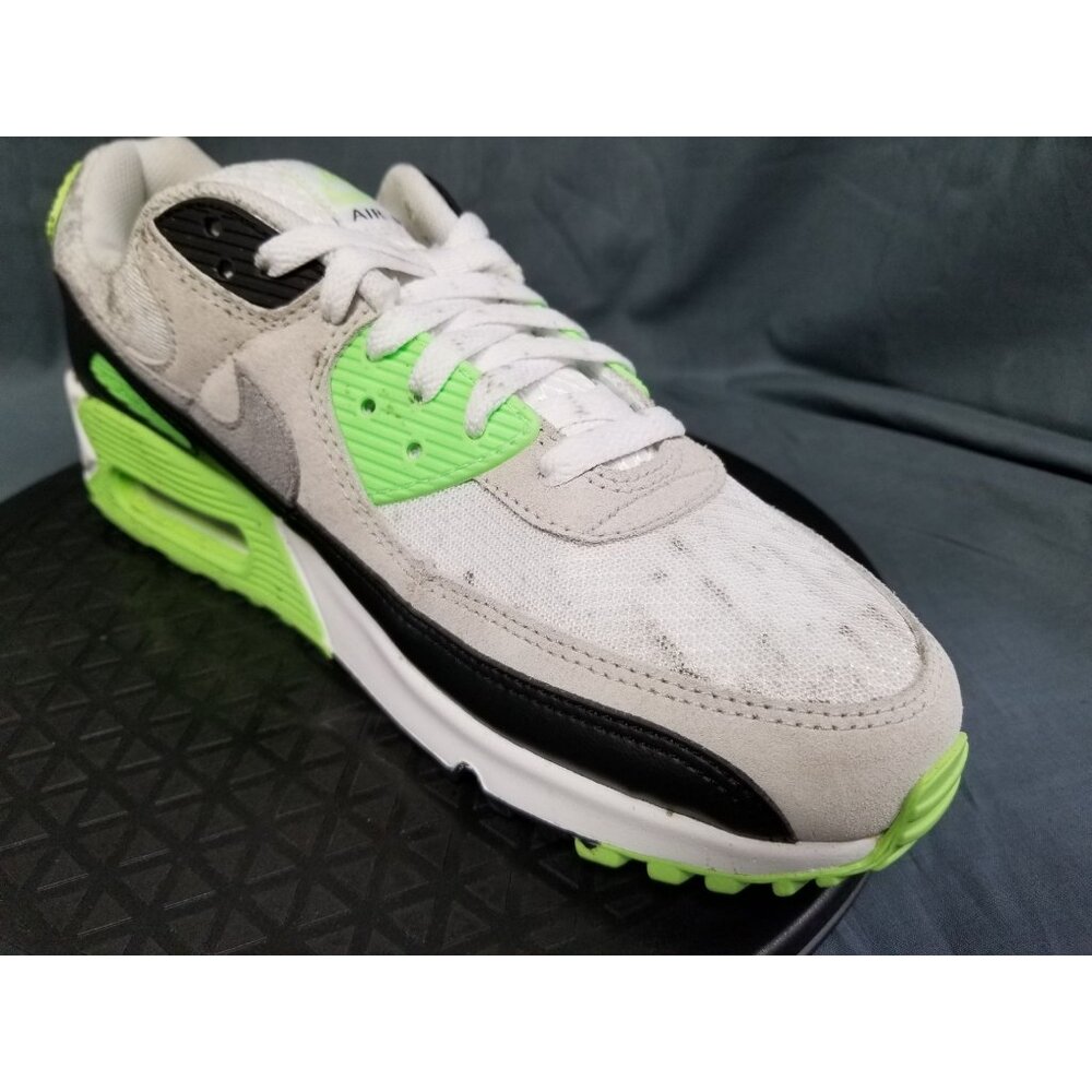 Nike Air Max 90 Sneakers White Volt Mens Size 9.5 Display NEW IN BOX! - Picture 14 of 14